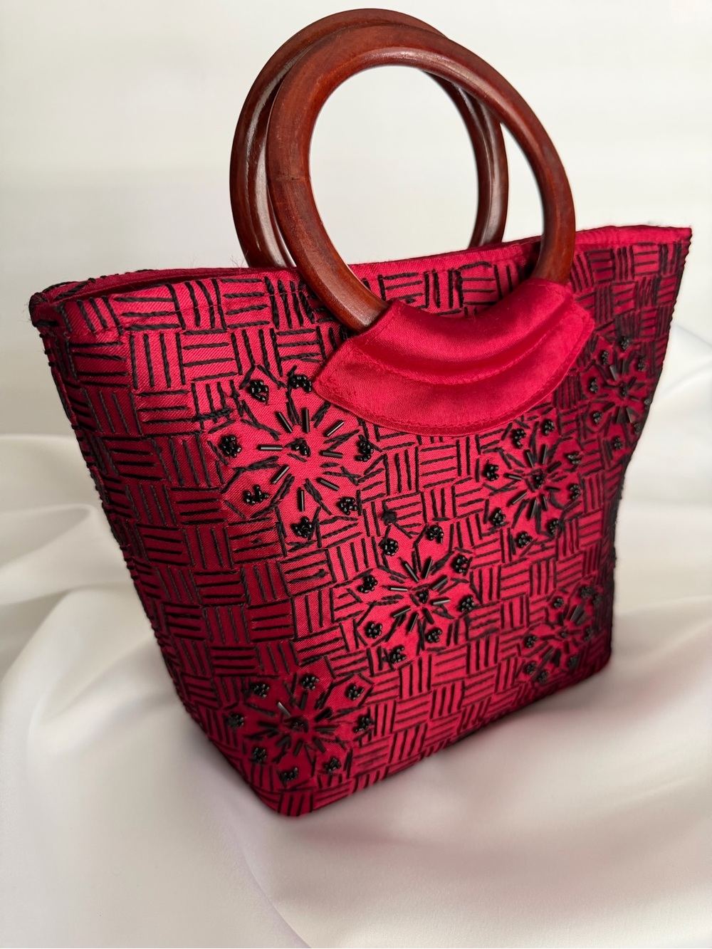 Torba Red Embroidered Satchel Handbag Wooden Ring Handles Floral Beaded Purse - Picture 3 of 8